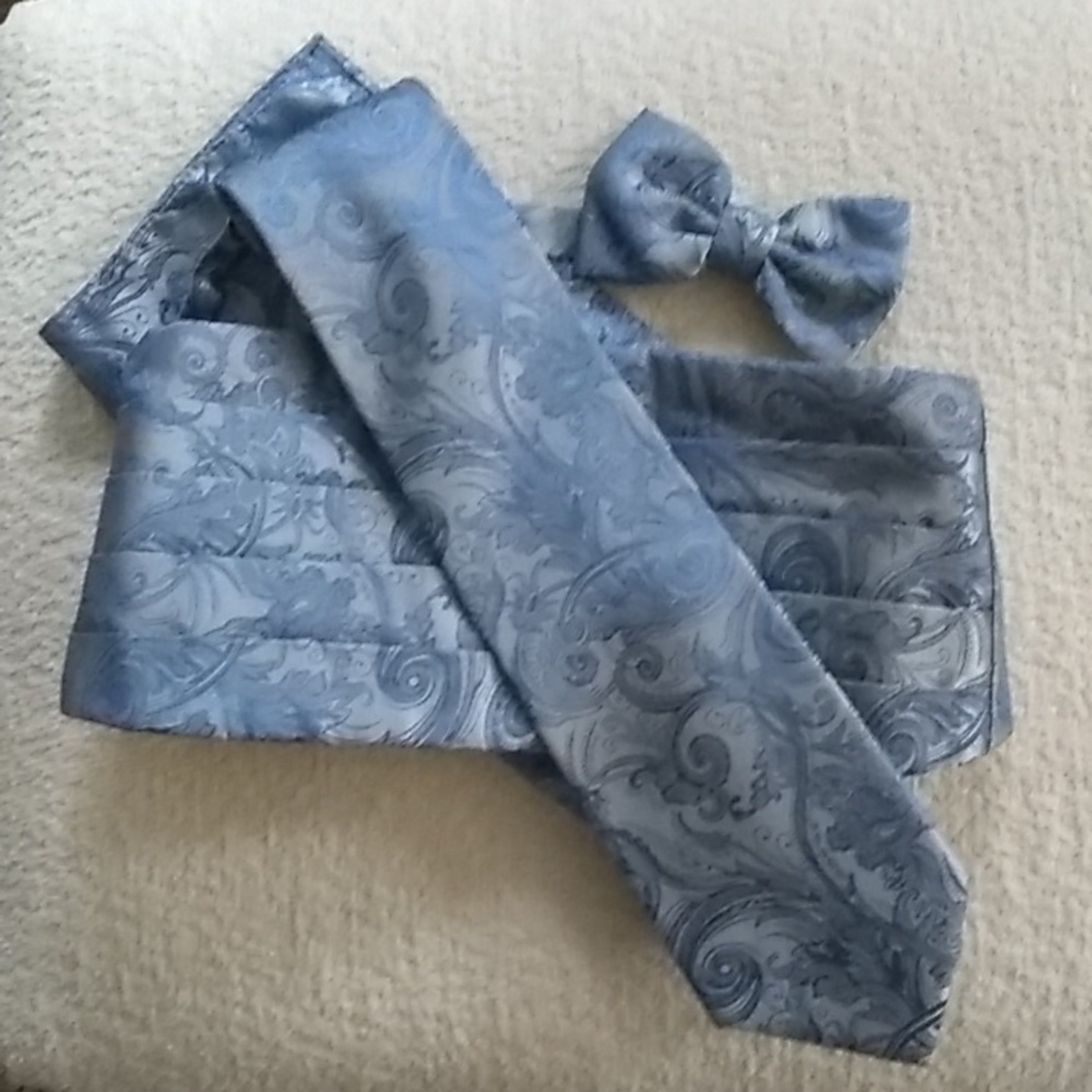 cornflower tapestry tie set